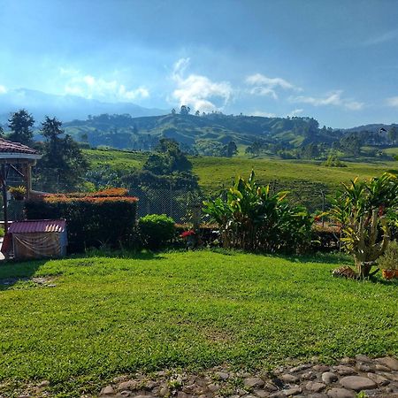 El Hostal De Fidelina Santa Rosa de Cabal Luaran gambar